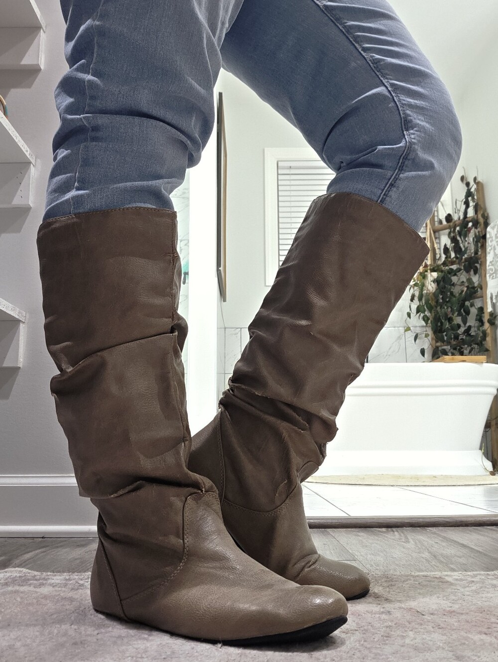 Womens Cognac Tall Boots Size 9